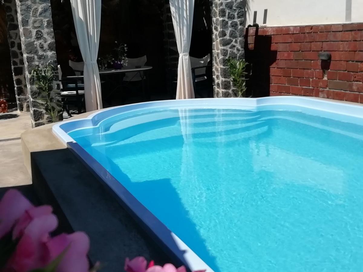 5Bedroom Villa In Perissa Beach Экстерьер фото