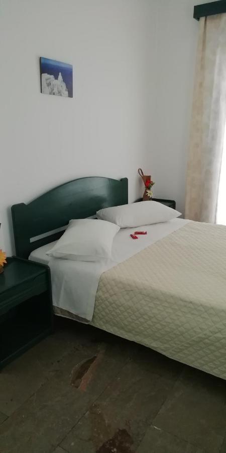 5Bedroom Villa In Perissa Beach Экстерьер фото