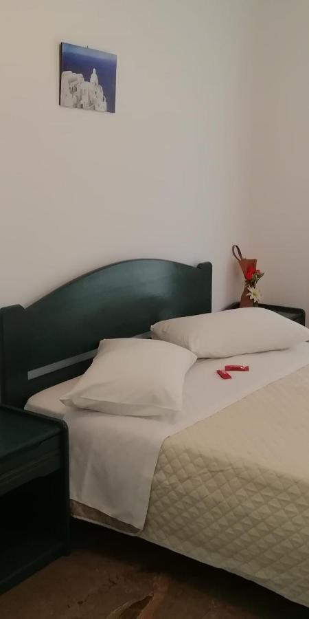 5Bedroom Villa In Perissa Beach Экстерьер фото