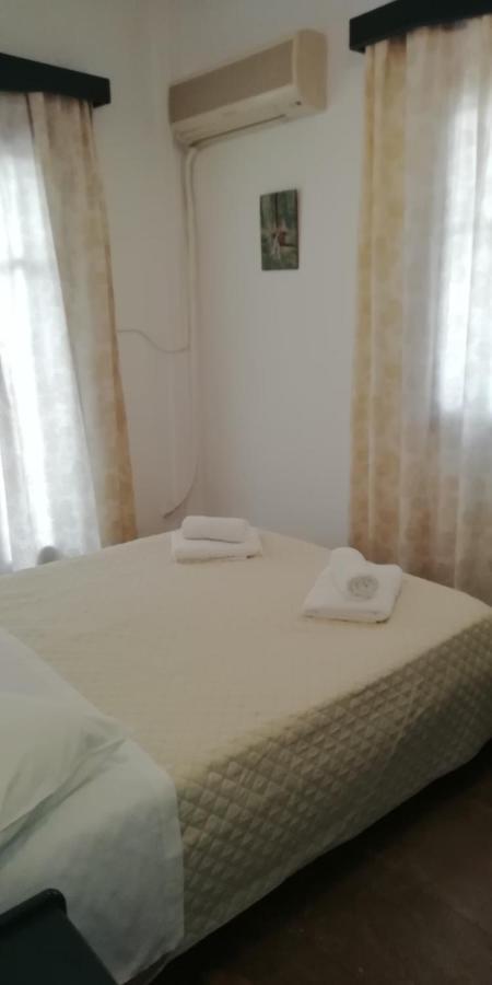 5Bedroom Villa In Perissa Beach Экстерьер фото