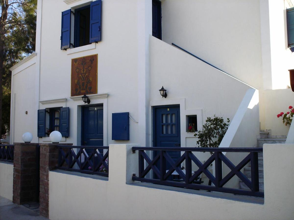 5Bedroom Villa In Perissa Beach Экстерьер фото